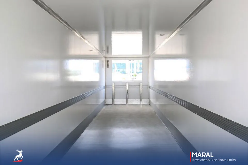 تریلی یخچالی سه محور ( با دیواره یک پارچه)