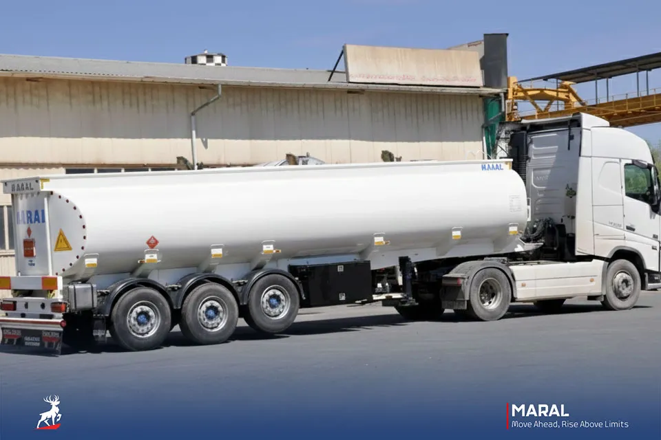 تریلی تانکر حمل سوخت سه محور