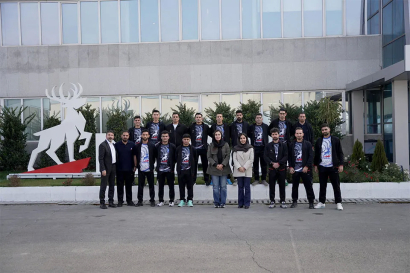 حضور قدرتمند فوتسال مارال صنعت جاوید در جام کارگری کشوری تبریز ۱۴۰۴