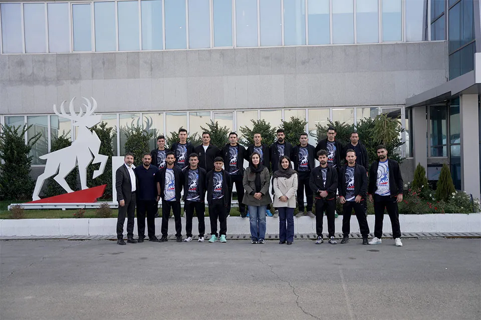 حضور قدرتمند فوتسال مارال صنعت جاوید در جام کارگری کشوری تبریز ۱۴۰۴