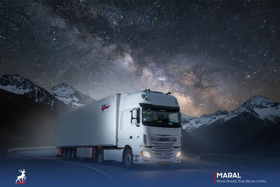 تریلی یخچالی سه محور ( با دیواره یک پارچه)